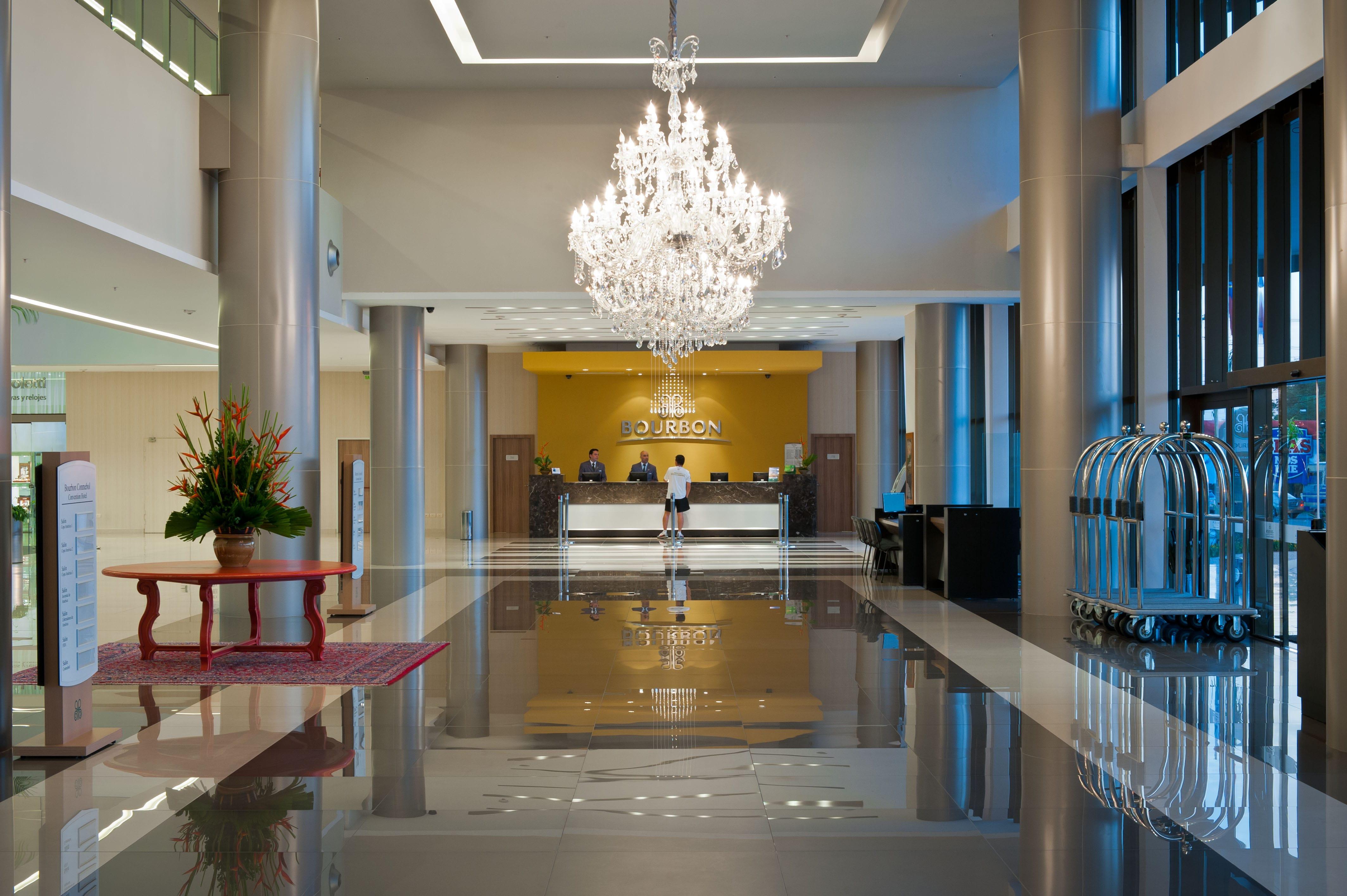 Gran Bourbon Hotel אסונסיון מראה חיצוני תמונה
